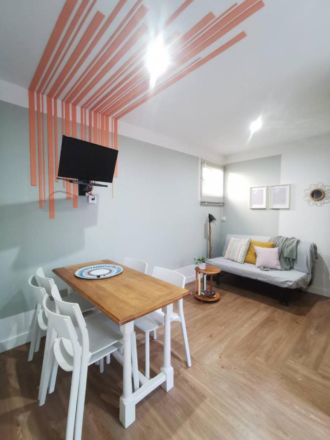 Appartements Acces Prive Plage De La Bergerie Йер Экстерьер фото