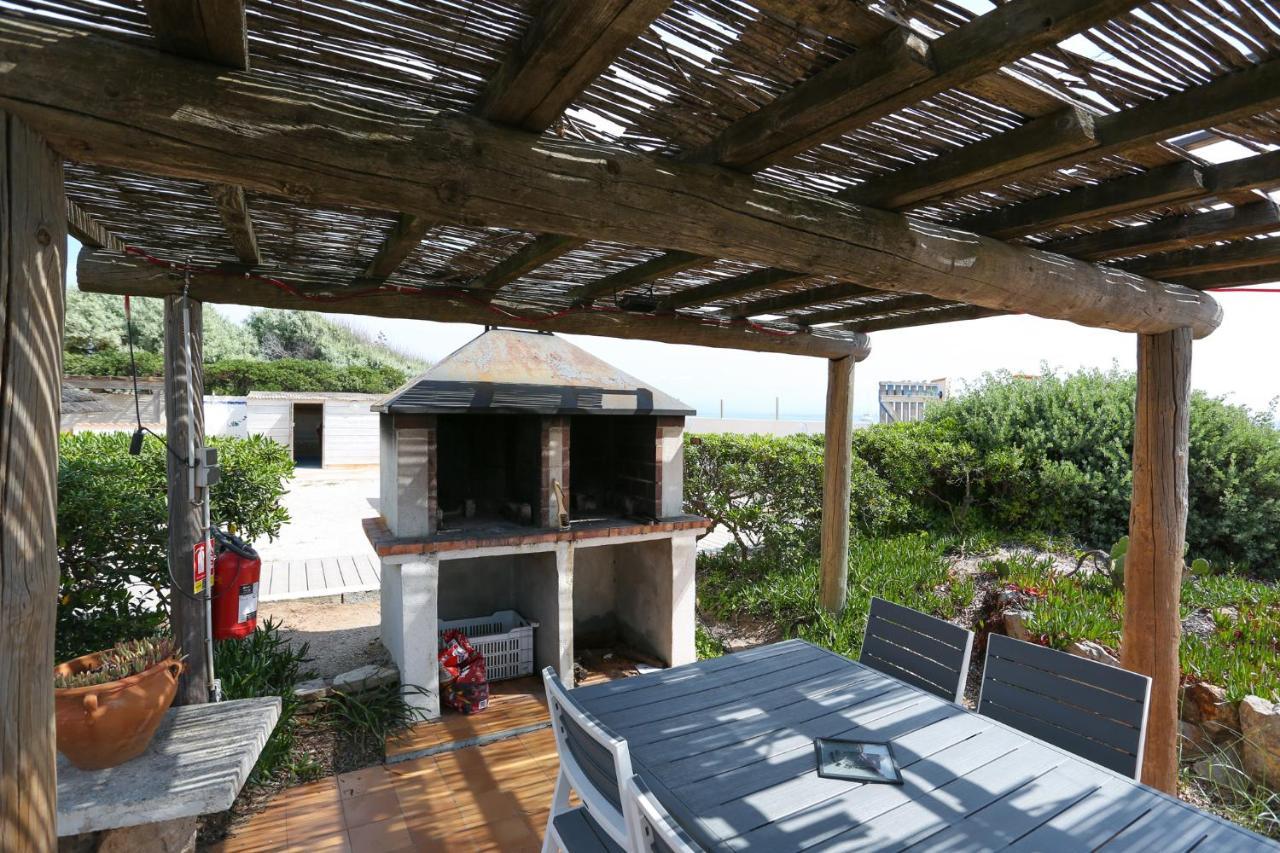 Appartements Acces Prive Plage De La Bergerie Йер Экстерьер фото