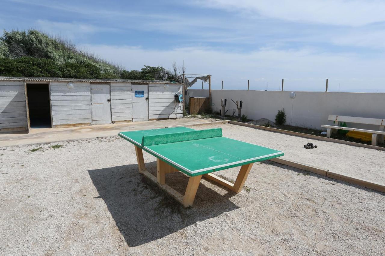 Appartements Acces Prive Plage De La Bergerie Йер Экстерьер фото