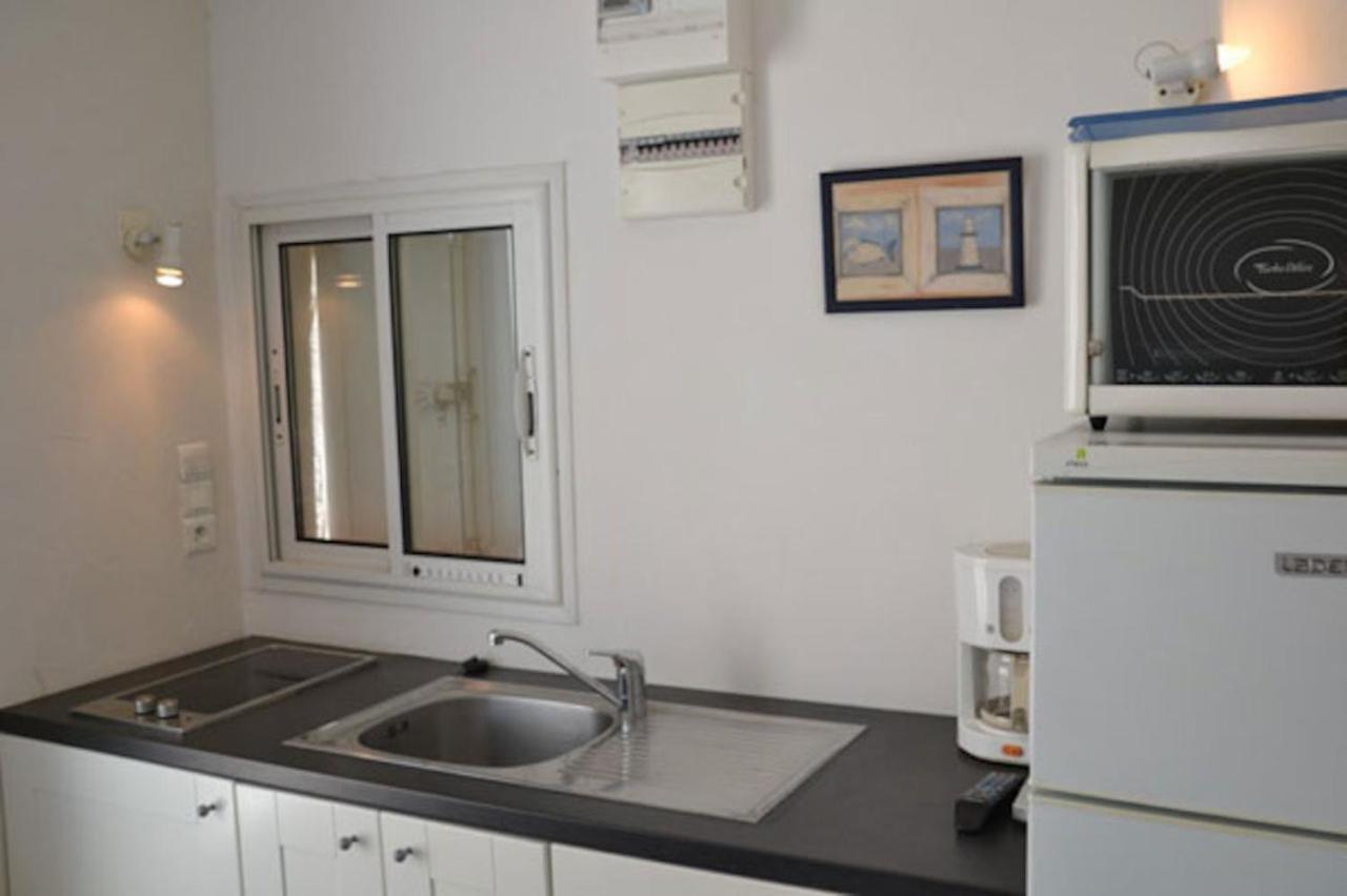 Appartements Acces Prive Plage De La Bergerie Йер Экстерьер фото